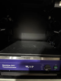 UVP ChemiDoc-It 2 810 Imager LMS-26 Transilluminator 97-0654-01 w/Darkroom