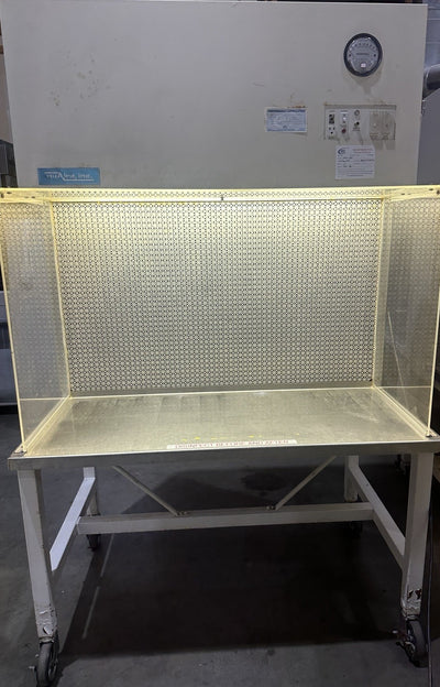 NuAire NU-201-430 4’ Horizontal Laminar Flow Clean Bench Stainless Steel 115V