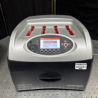 Invitrogen BenchPro 4100 Western Card Processing Station Used WP0001