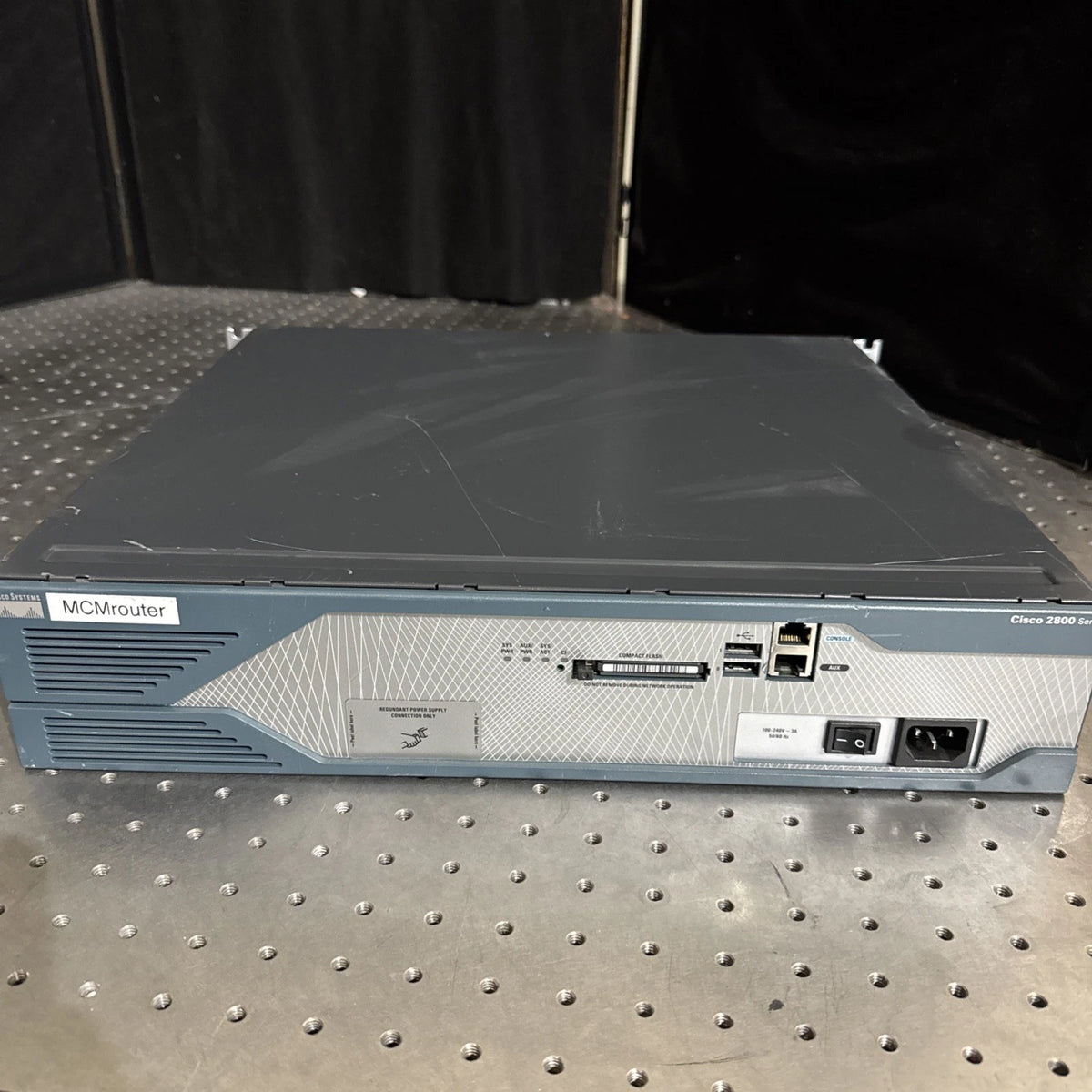 Cisco 2800 Series CISCO2821 V05 Integrated Services Router w/ PWR Cable