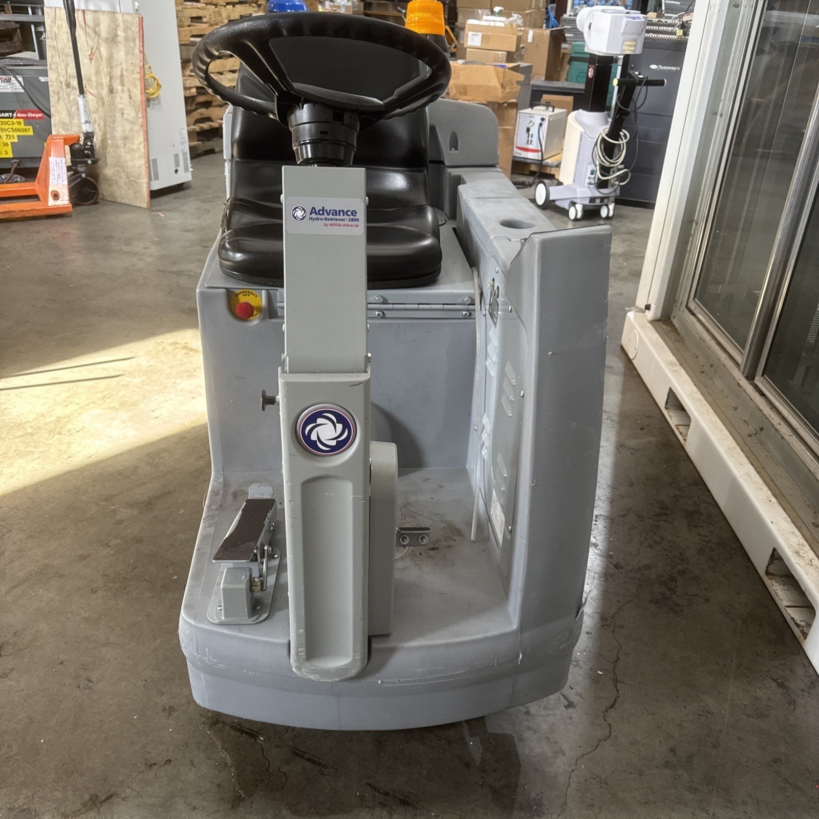 Nilfisk Advance HR 2800 Janitorial Floor Scrubber Cleaner