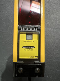 Banner SLSE14-900P8 LIGHT CURTAIN EMITTER [1] NEW NO BOX