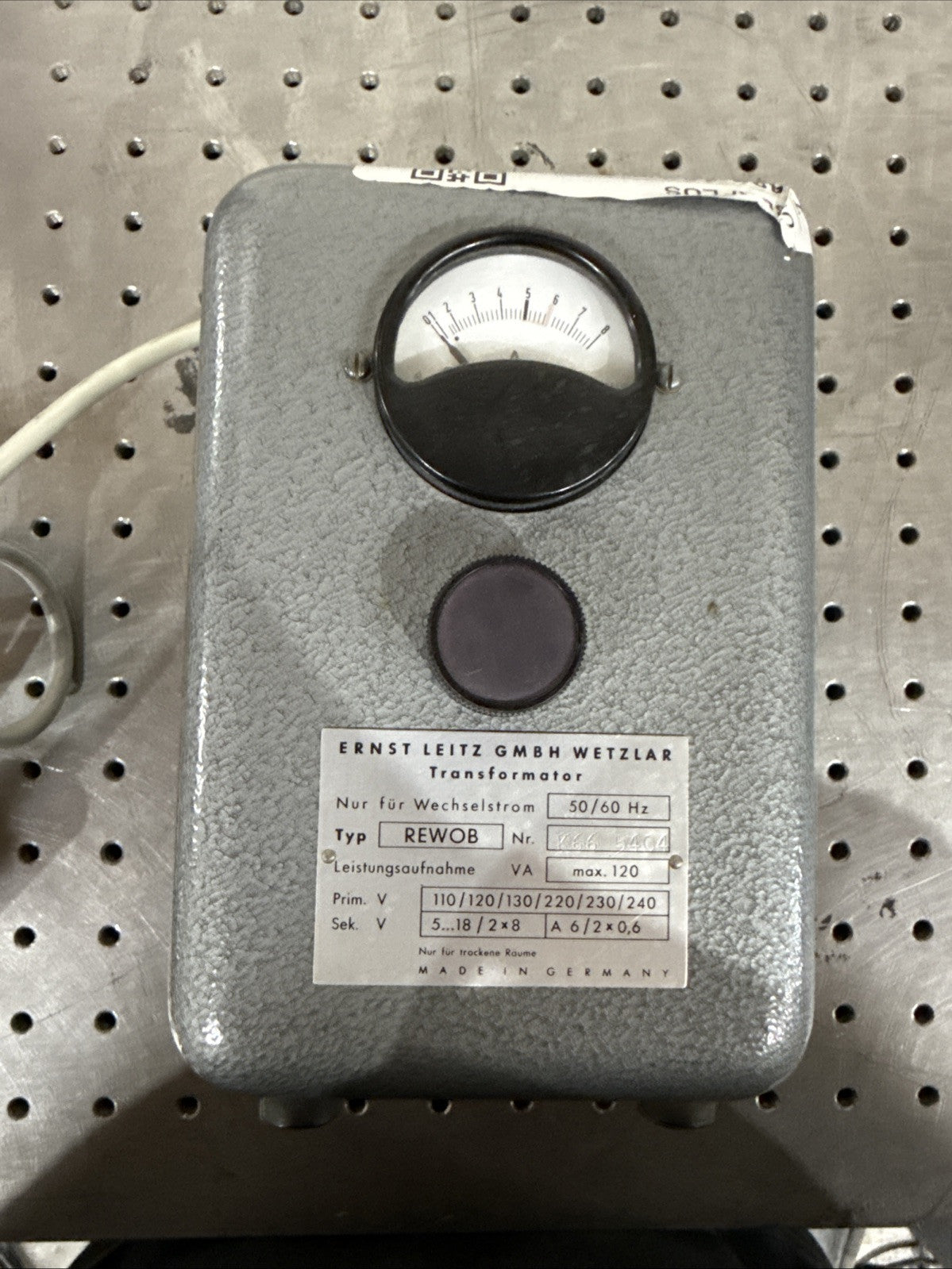 Ernst Leitz Gmbh Wetzlar Transformator Type REWOB 50/60 Hz Max 120 VA