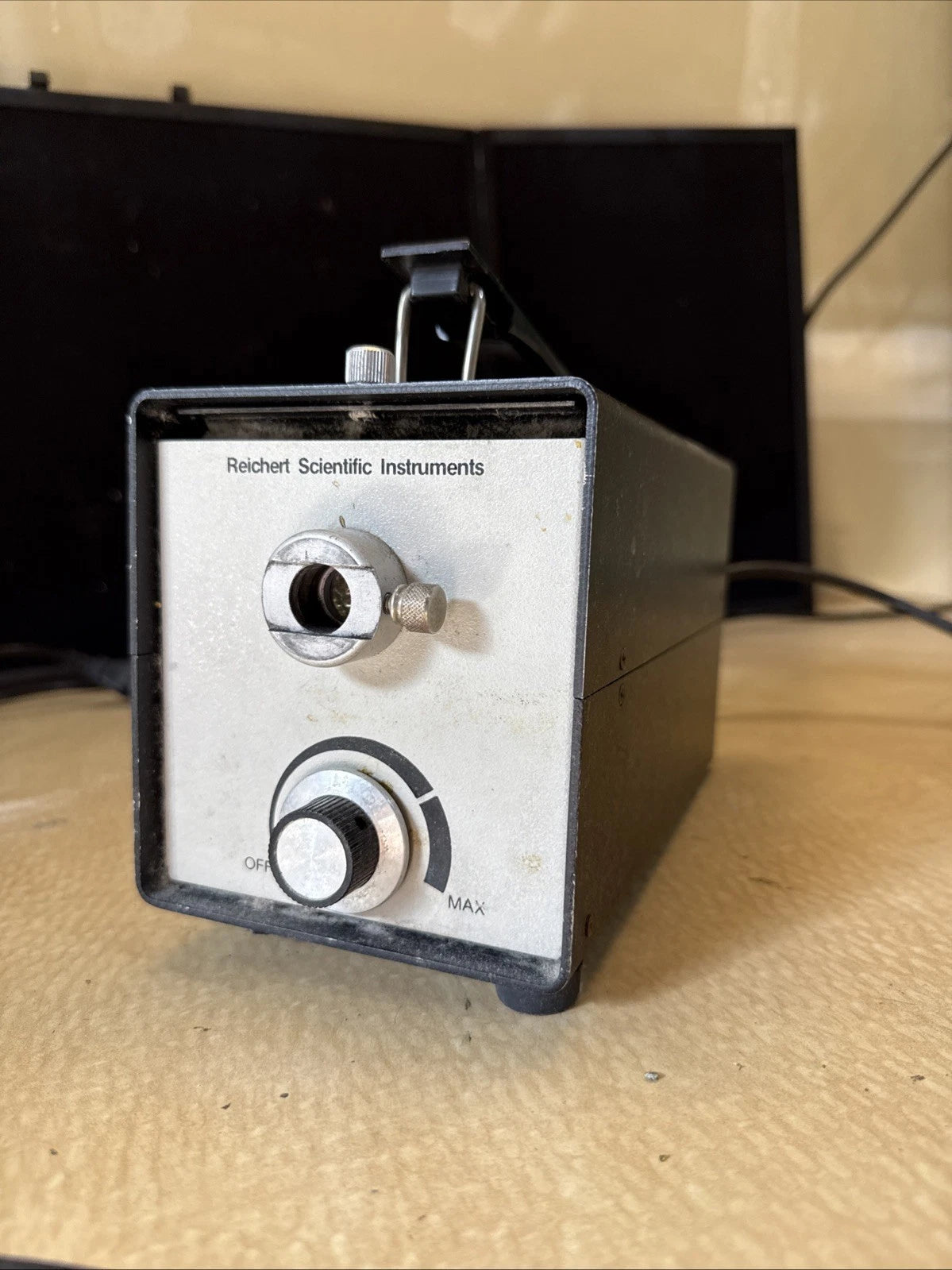 Reichert Scientific Instruments Microscope Light MODEL 1177