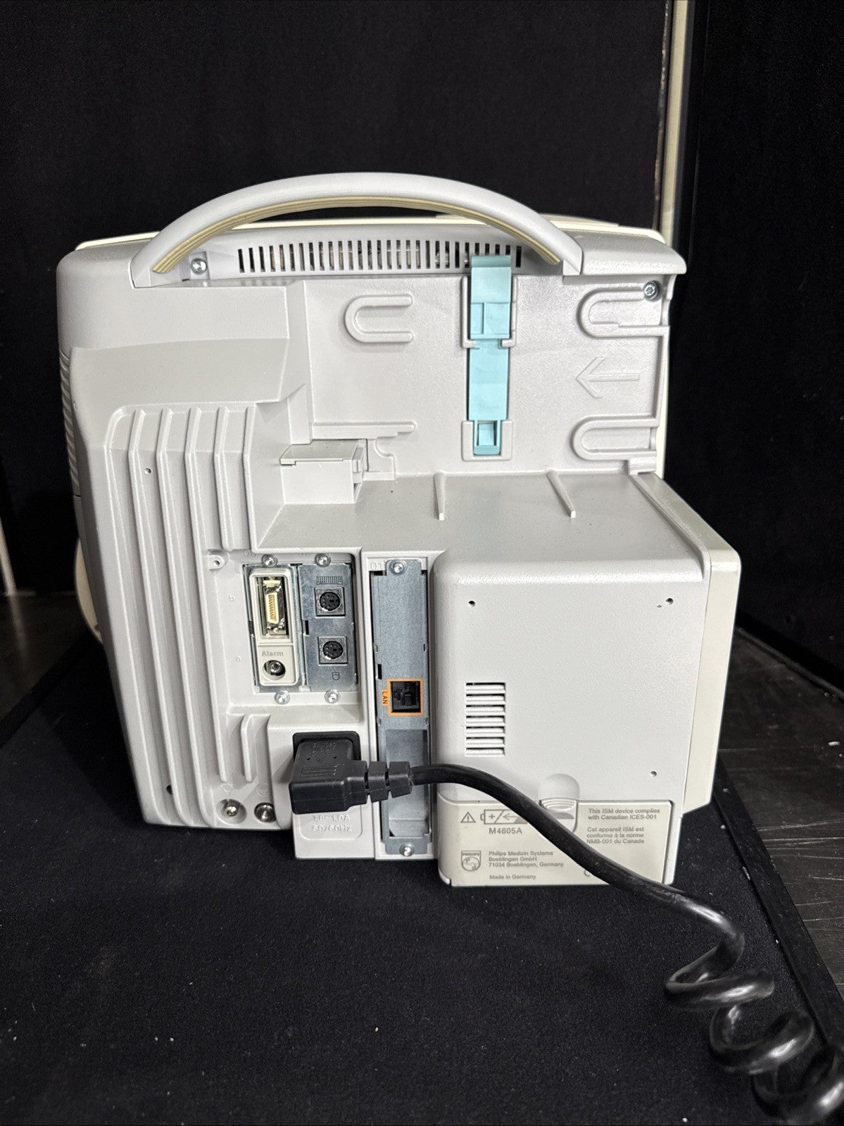 Philips Intellivue MP50 M8004A Patient Monitor