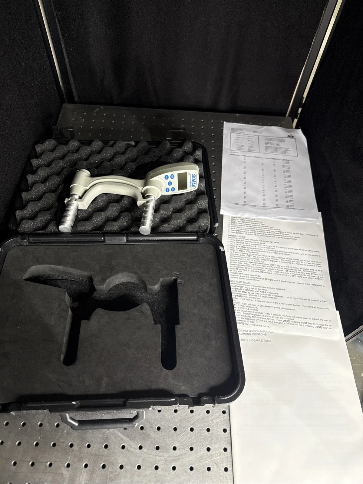 Jamar Plus + Digital Hand Grip Strength Tester Dynamometer In Case