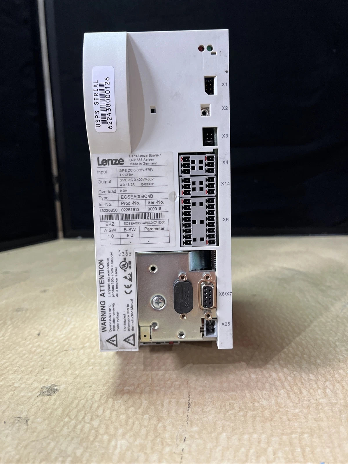 Lenze ECSEA008C4B Achsmodul IMac = 8.0A Servo Drive #1