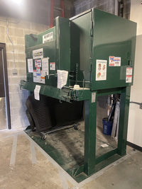 Marathon Untouchable VIP, 2.5Yard, Front Load Trash Compactor