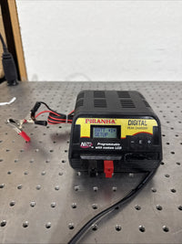 Duratrax Piranha Digital Peak Battery Charger -NiCd/NiMH Charging Programmable