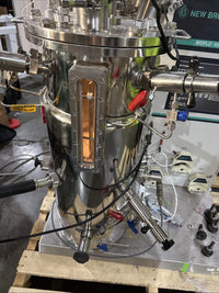 New Brunswick Scientific BioFlo 4500 Fermentor Bioreactor | Lab Scale System