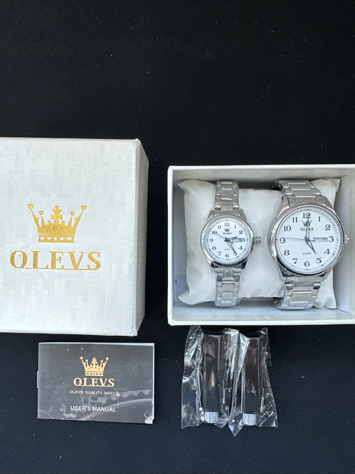 OLEVS Valentines Couple Pair White Dial, Stainless Steel, Waterproof, Calendar