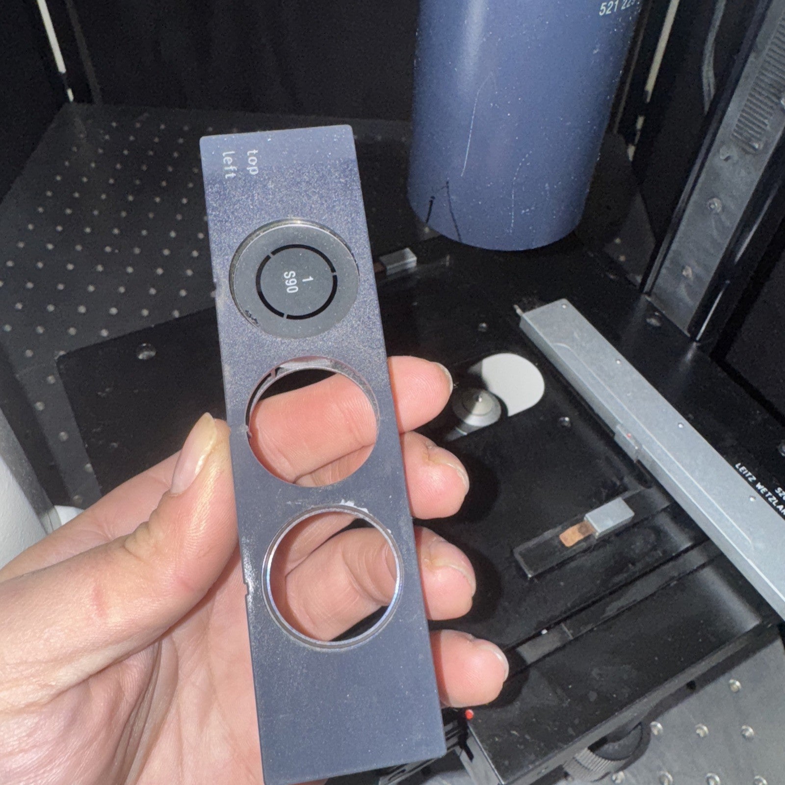 Leica DMIL Inverted Microscope Type 090-135.001 with  Objectives