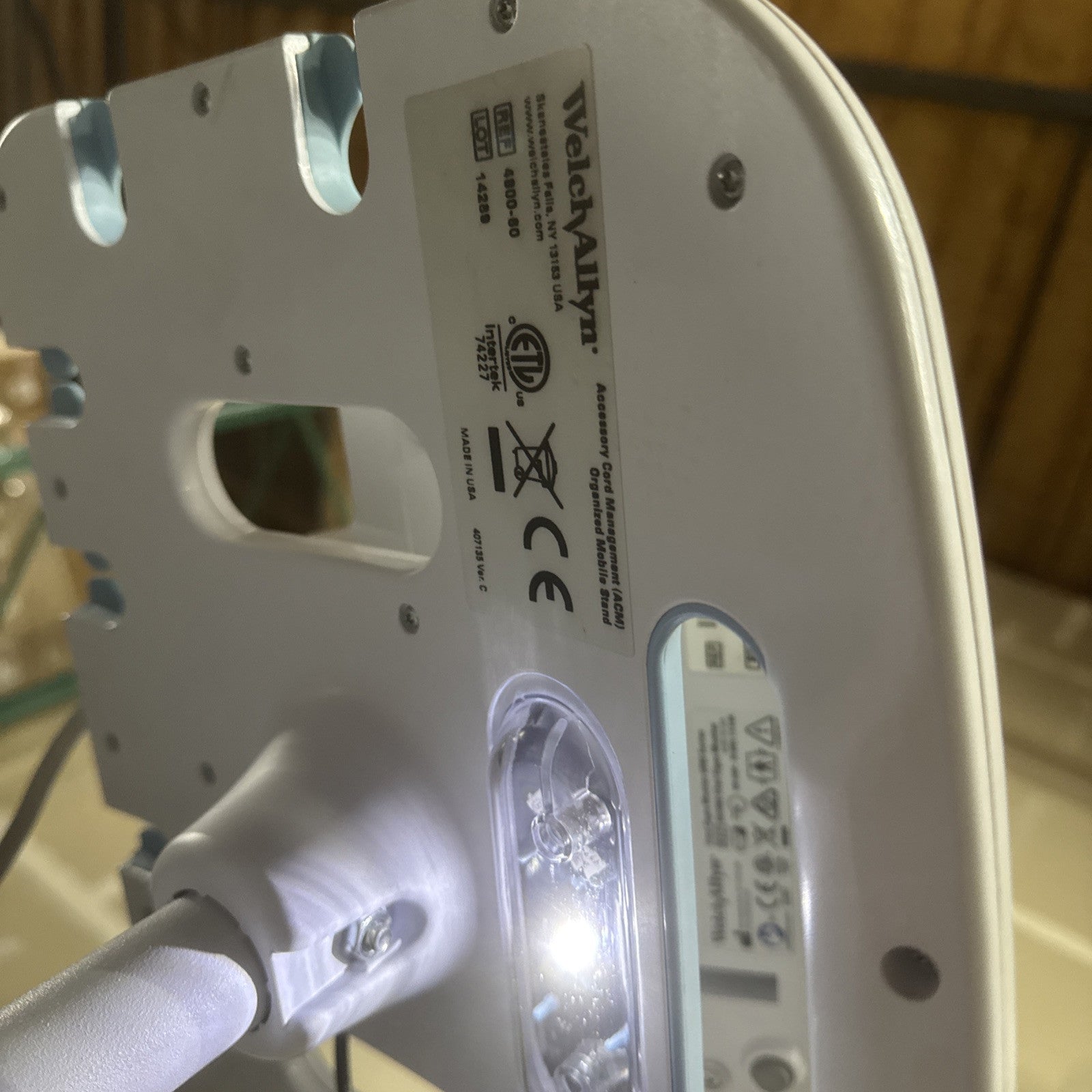 Welch Allyn Connex Vital Signs Monitor 6000 Series With 4800-60 Cart Stand
