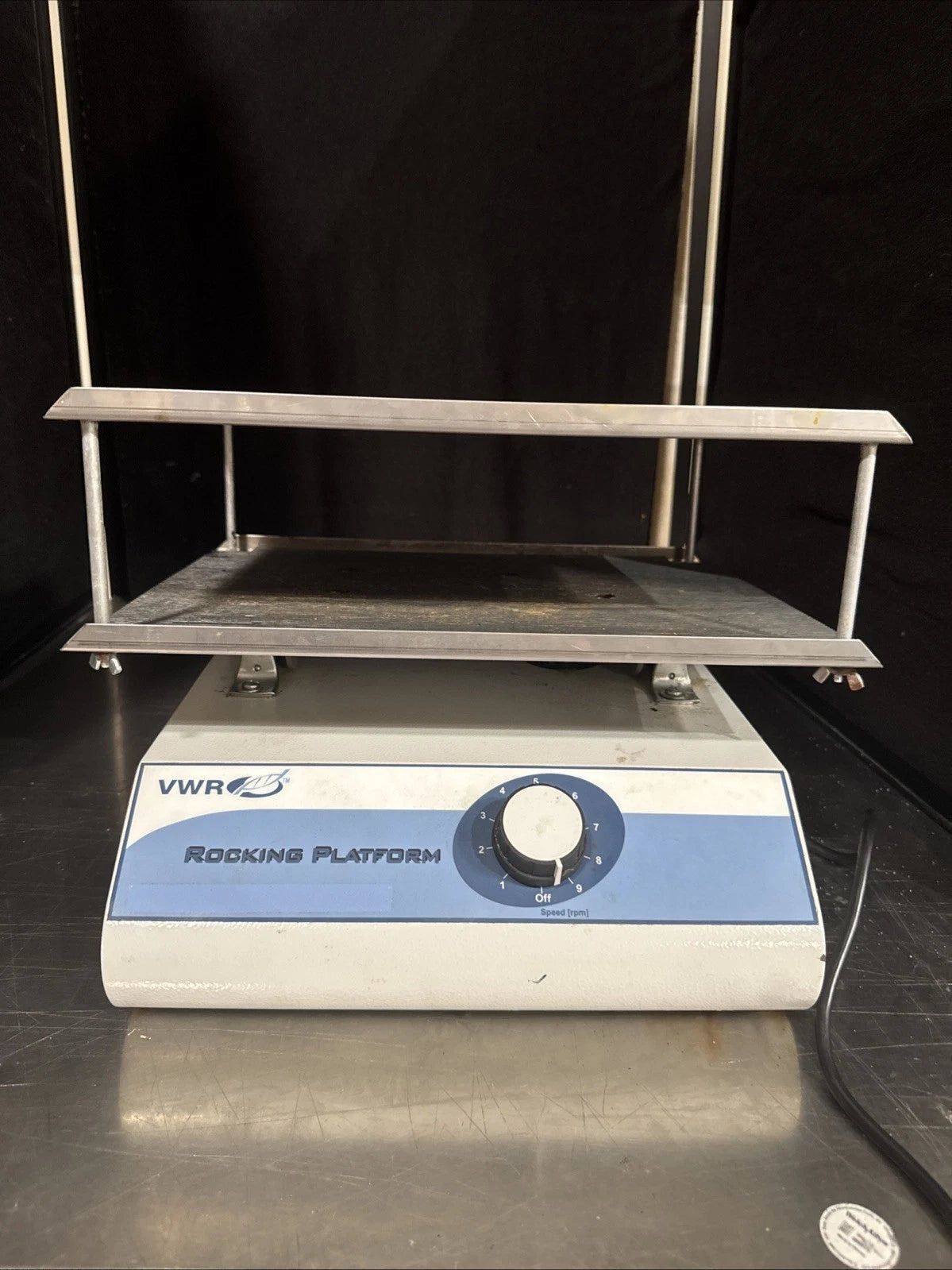 VWR Model 200 Rocking Platform; Double W/ Mats ~ 32874