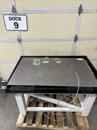 Newport VH3648 OPT Pneumatic Leveling And Vibration Damping Table