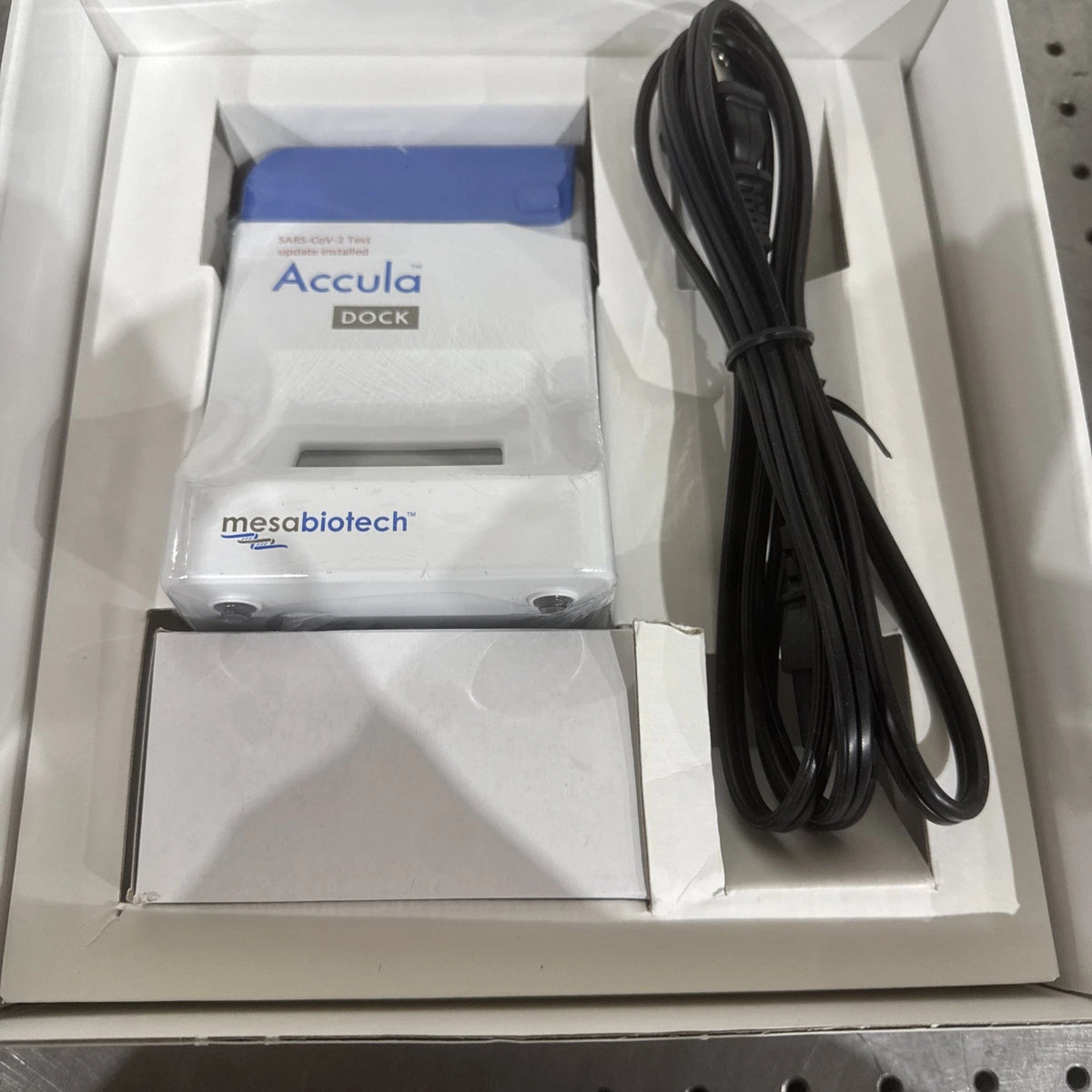 Accula Dock D2000 Portable RT-PCR Platform