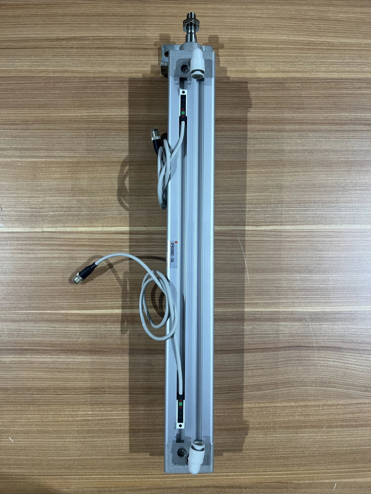 NEW SMC CP95SDB32-300 PNEUMATIC CYLINDER CP95SDB32300