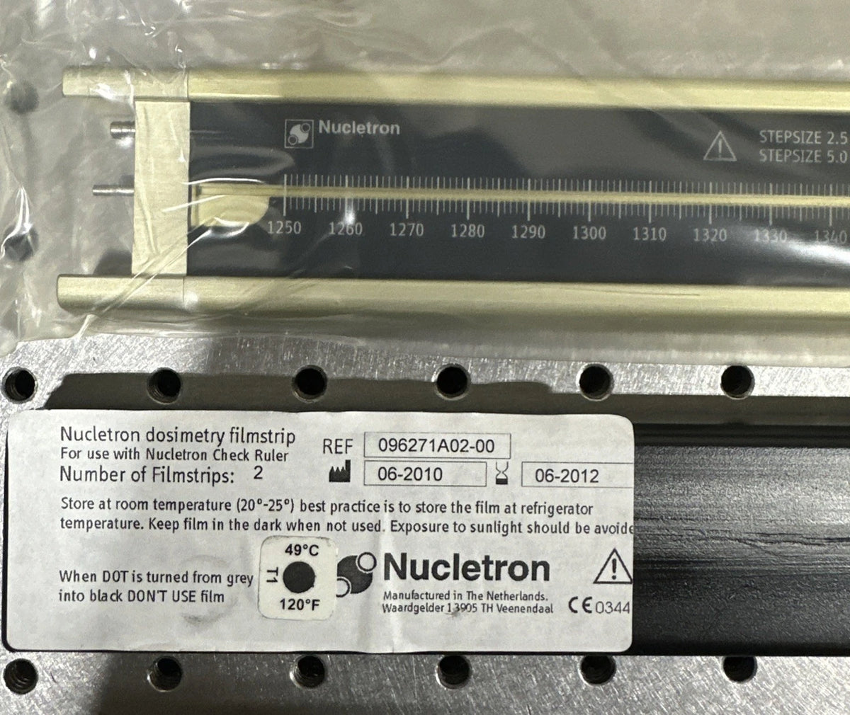 New Nucletron MicroSelectron Source Position Check Ruler W/Dosimetry Exp6/2012