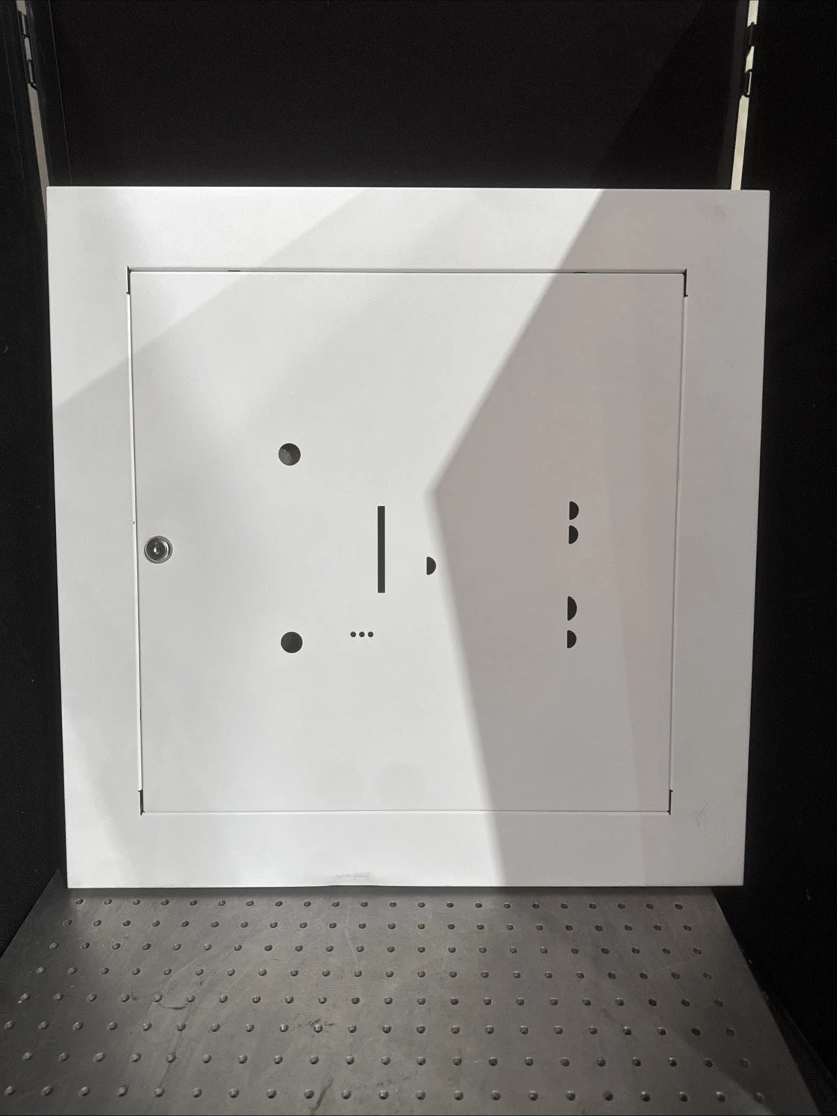 Oberon Access Point Hospital Grade Philips Enclosure 1047-3050 XCI