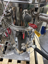 New Brunswick Scientific BioFlo 4500 Fermentor Bioreactor | Lab Scale System