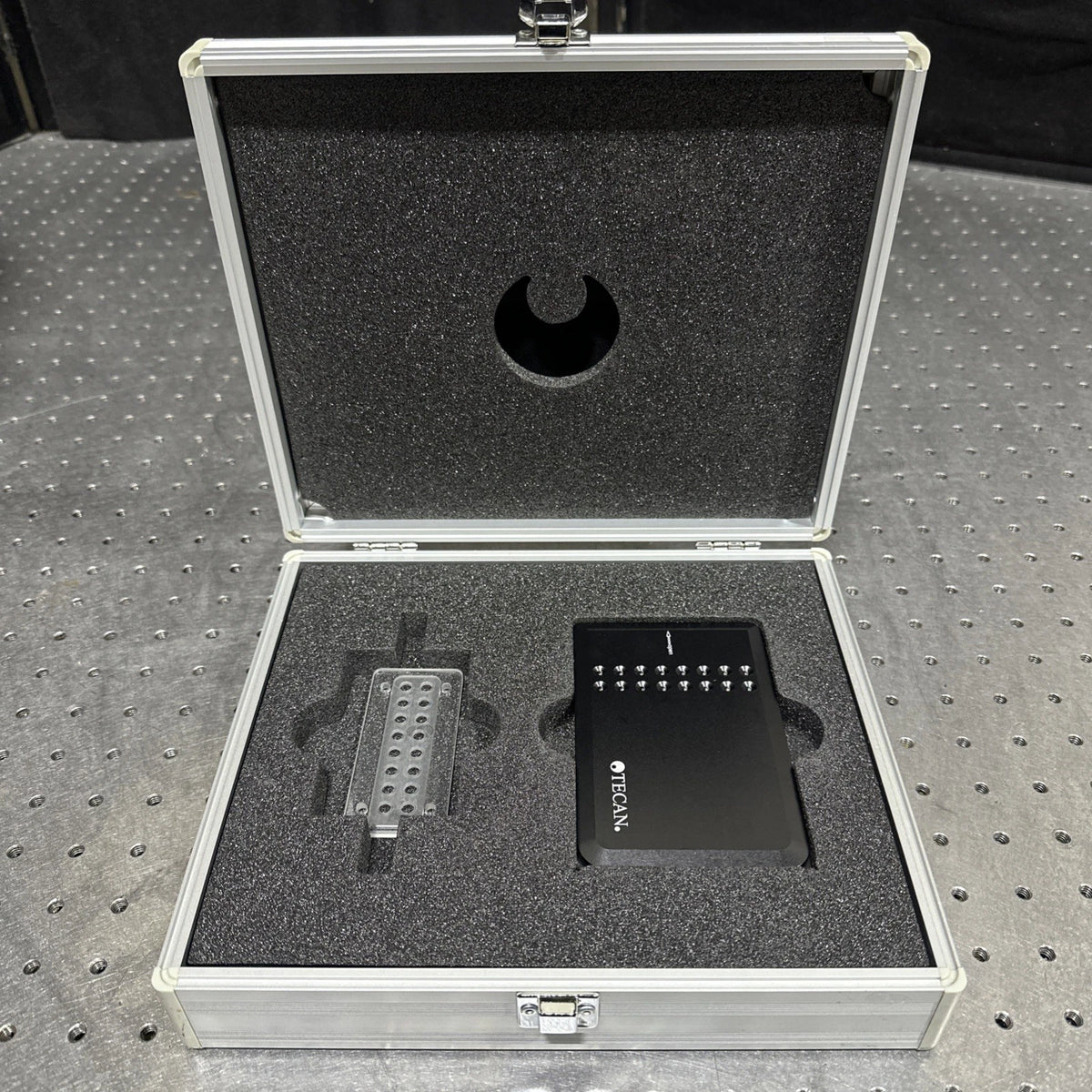 Tecan NanoQuant Plate Only With Case