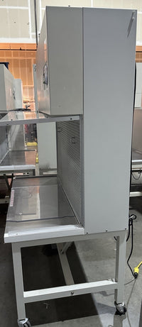NuAire NU-201-430 4ft Laminar Flow Clean Bench Cracked Acrylic Sash Used