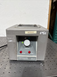VWR Shel-Lab 1201 Analog Heated Water Bath 5.25x6x6 Well Bath 120V