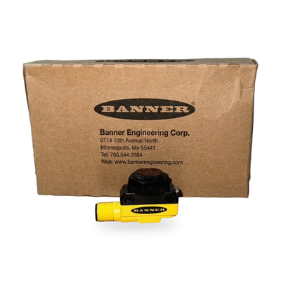 Banner Sensor QS18VN6CV15Q8